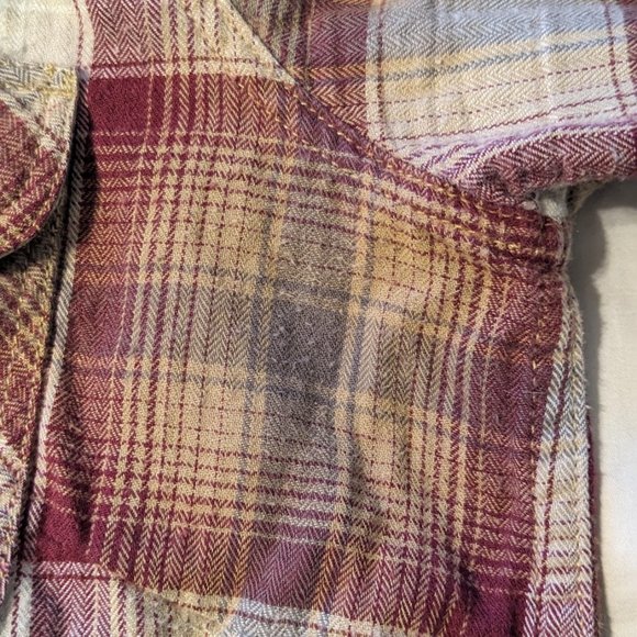 Eddie Bauer Flannel Button-up in Plum, XS - Picture 7 of 7